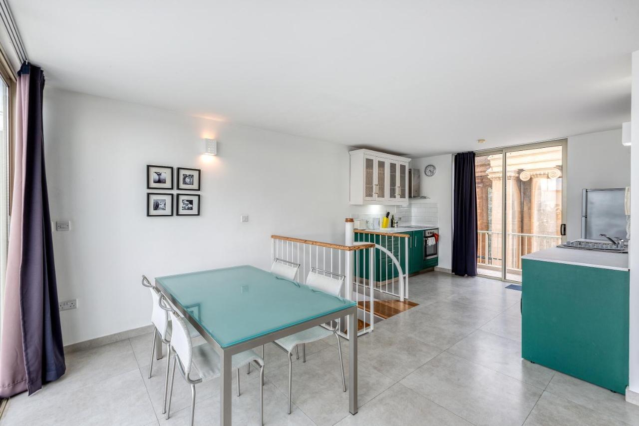 49/3 Seafront Duplex Penthouse In 瓦莱塔 外观 照片