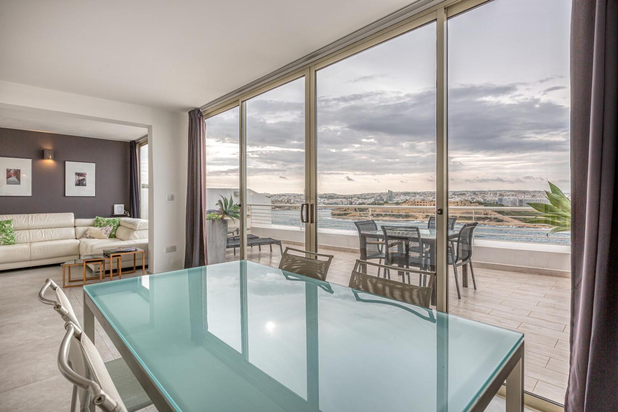 49/3 Seafront Duplex Penthouse In 瓦莱塔 外观 照片